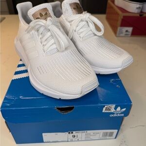 SOLD!! Adidas Swift Run White Sneakers